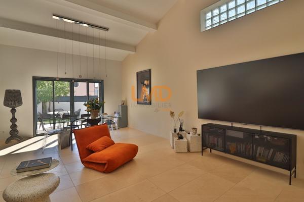 Maison contemporaine 4 chambres Piscine Secteur très recherché