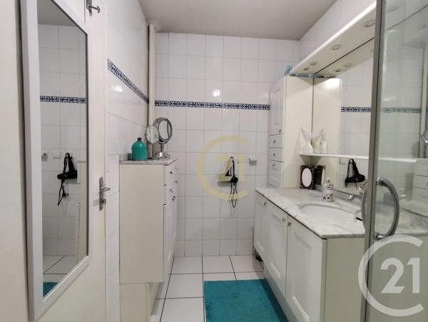 Appartement F5 à vendre  5 pièces - 91,08 m 2   VIRY CHATILLON  - 91