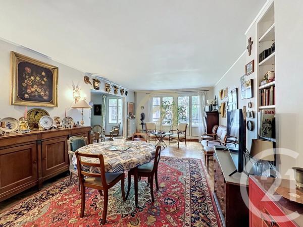 Appartement F4 à vendre  4 pièces - 95,02 m 2   VERSAILLES  - 78
