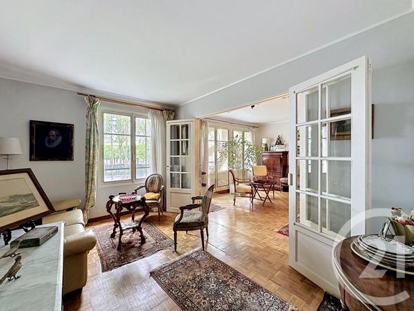 Appartement F4 à vendre  4 pièces - 95,02 m 2   VERSAILLES  - 78