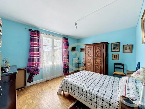 Appartement F4 à vendre  4 pièces - 95,02 m 2   VERSAILLES  - 78