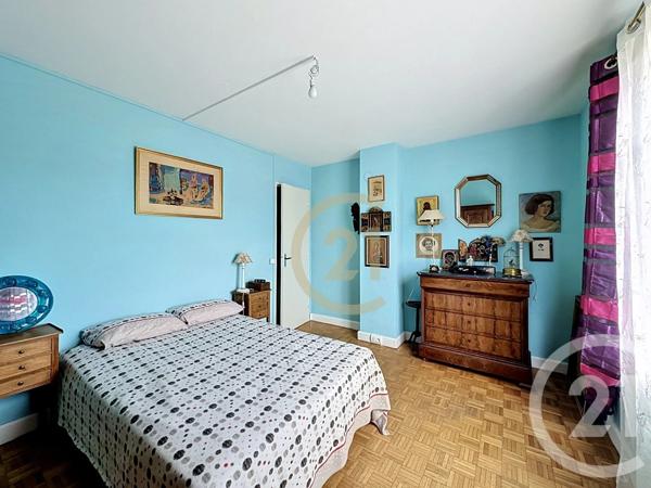 Appartement F4 à vendre  4 pièces - 95,02 m 2   VERSAILLES  - 78