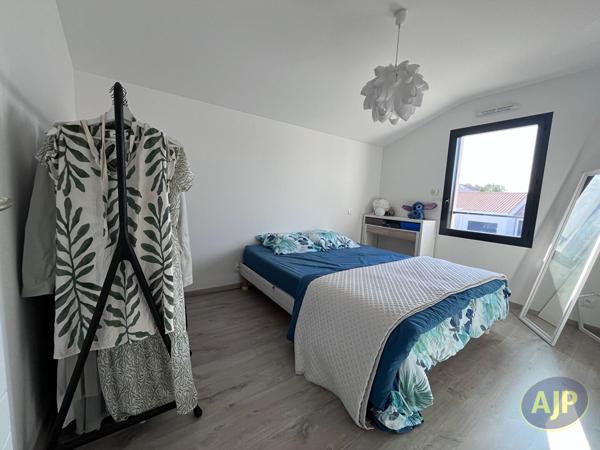 Maison à louer Clisson : 4 pièces, 108m² avec 3 chambre(s) à 975€ - AJP Immobilier Clisson