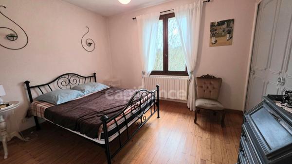 Maison familiale avec vue dégagée à Aurec-sur-Loire (43110)