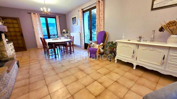 Maison familiale avec vue dégagée à Aurec-sur-Loire (43110)