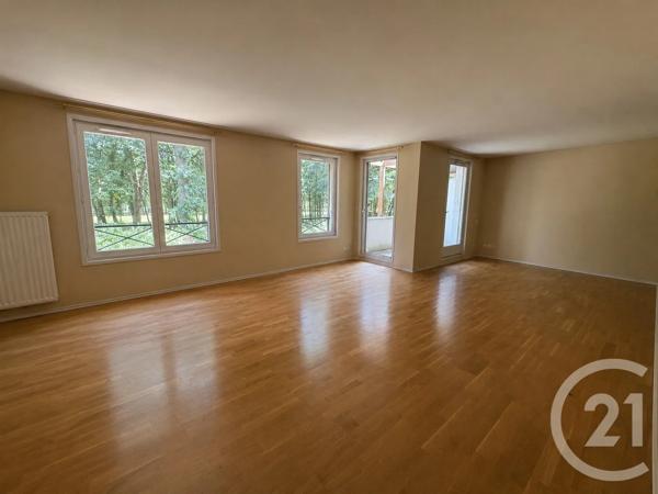 Appartement F3 à vendre  3 pièces - 93,10 m 2   CHAMPS SUR MARNE  - 77