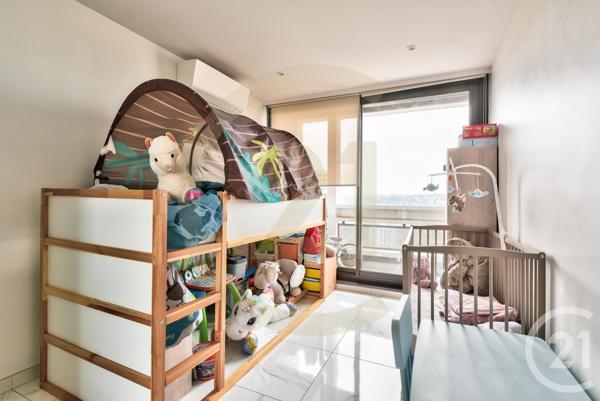 Appartement F4 à vendre  4 pièces - 83,02 m2 LYON - 69009