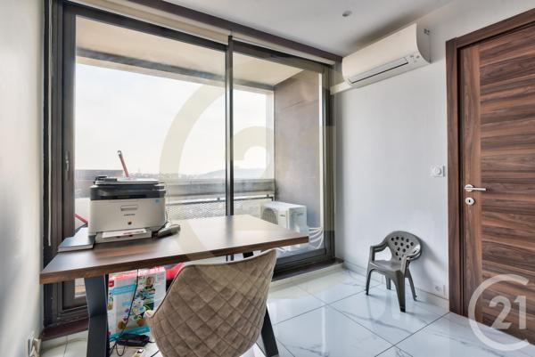 Appartement F4 à vendre  4 pièces - 83,02 m2 LYON - 69009