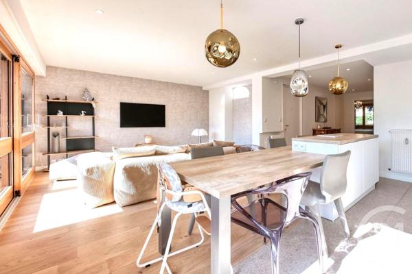 Appartement T3 à vendre  3 pièces - 78,46 m2 ST GERVAIS LES BAINS - 74