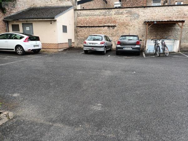 Garage - Parking à vendre à Amiens dans la Somme (80000), ref : 80011-4925