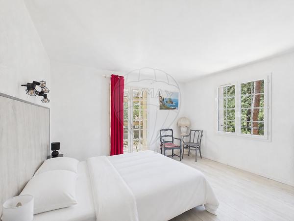 Maison 5 chambre(s) à vendre - la Palmyre, Charente-Maritime - 17