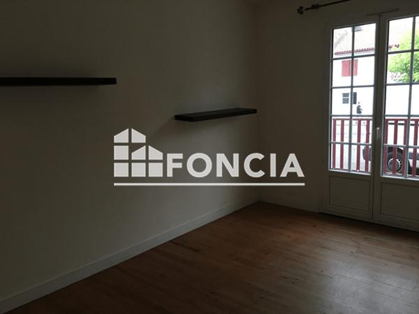 Location Appartement 2 pièces 50.49 m² - 32 RUE JEAN FOURCADE Urrugne 64122