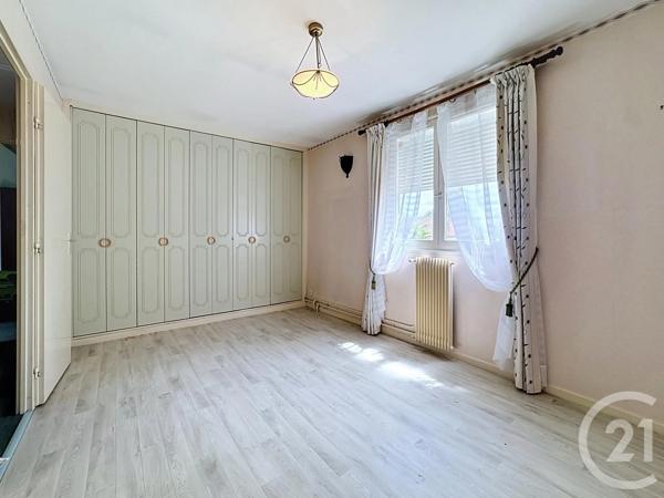 Maison à vendre  5 pièces - 88,22 m 2   ST AY  - 45