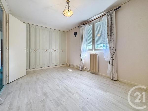 Maison à vendre  5 pièces - 88,22 m 2   ST AY  - 45
