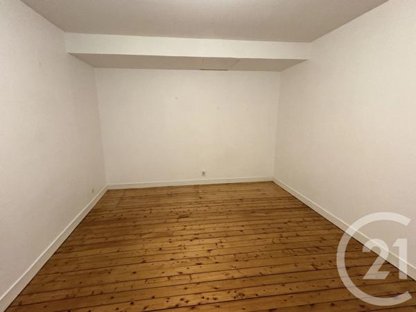 Maison à vendre  6 pièces - 153,86 m 2   CHATEAUROUX  - 36