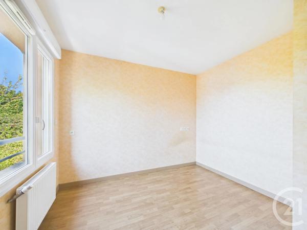 Maison à vendre  5 pièces - 105 m 2   CHARTRES  - 28