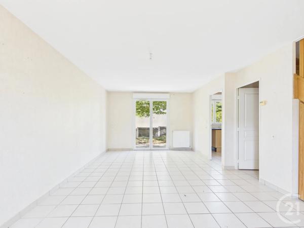 Maison à vendre  5 pièces - 105 m 2   CHARTRES  - 28