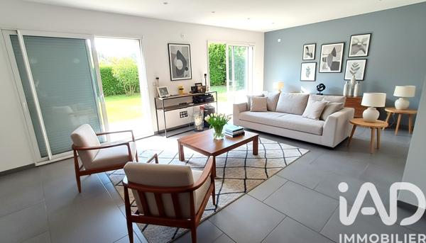 Maison à vendre 12 pièces 276 m² Pecqueuse