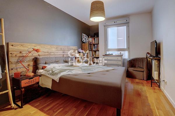 Appartement Villeurbanne 3 pièce(s) Garage en supplément