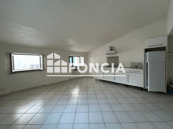 Location Appartement 2 pièces 38.2 m² - Toulon 83000
