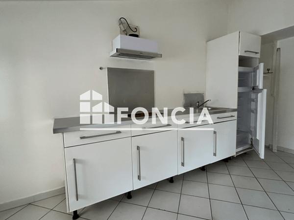 Location Appartement 2 pièces 38.2 m² - Toulon 83000