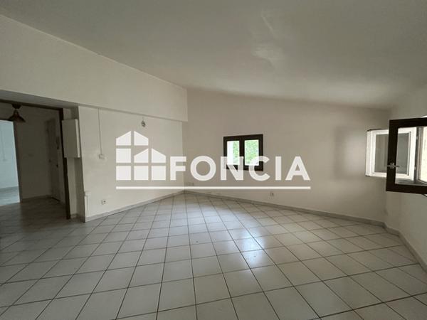 Location Appartement 2 pièces 38.2 m² - Toulon 83000