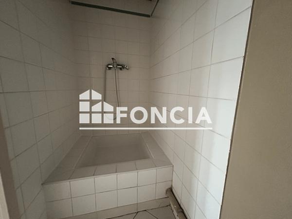 Location Appartement 2 pièces 38.2 m² - Toulon 83000