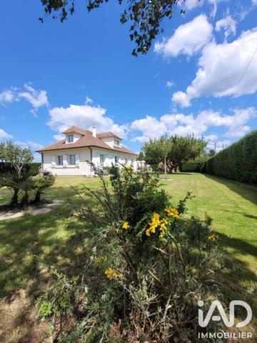 Maison à vendre 7 pièces 147 m² Bailleau-Armenonville
