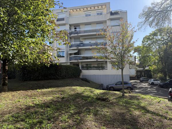 Bordeaux-Caudéran Appartement