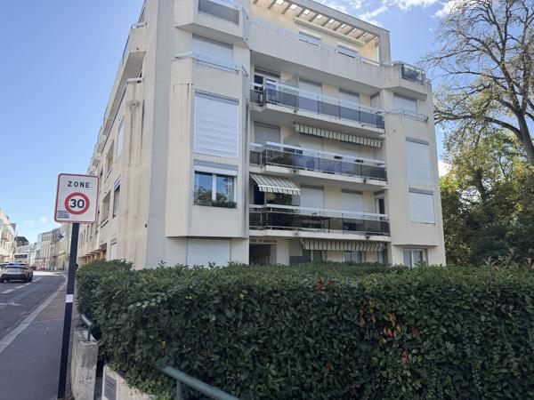 Bordeaux-Caudéran Appartement