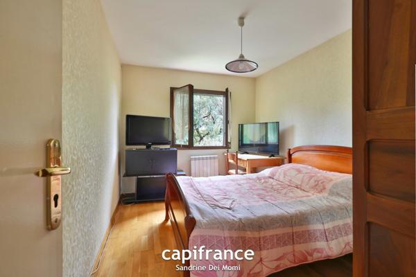 Francheville - Au calme - Maison de 94m² sur parcelle de 615m² avec garagec