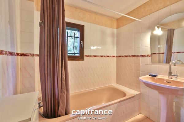 Francheville - Au calme - Maison de 94m² sur parcelle de 615m² avec garagec