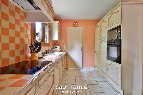 Francheville - Au calme - Maison de 94m² sur parcelle de 615m² avec garagec