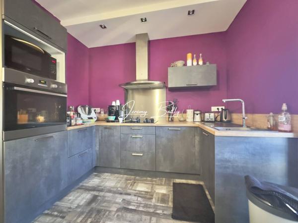 Maison à vendre 5 pièces de 208 m²