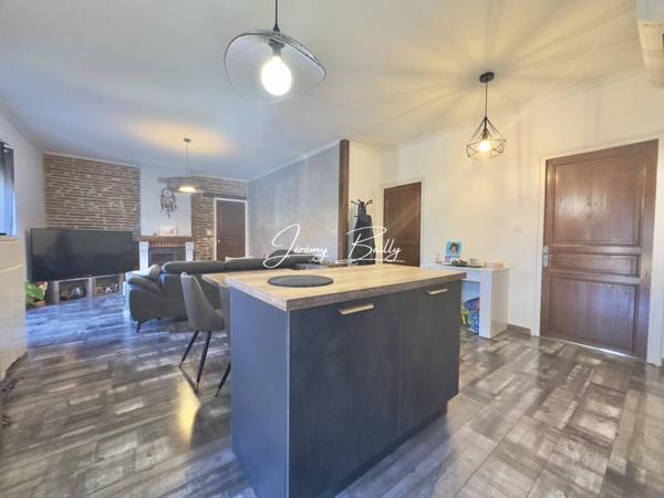 Maison à vendre 5 pièces de 208 m²