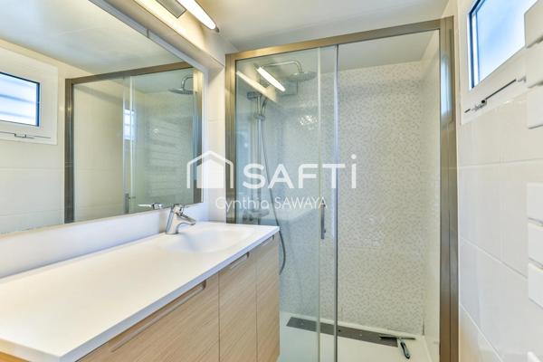 Maison de famille bien située à l’aiguillon