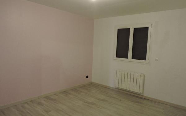 Maison à louer    4 pièces •  Bourguébus