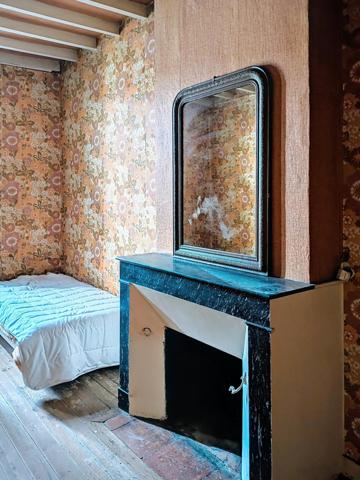 Maison de ville à rénover avec jardin