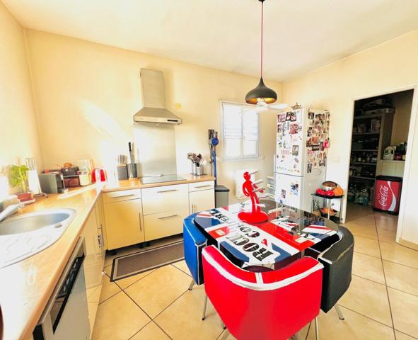 Maison T4 de 142 m2, jardin, piscine, garage