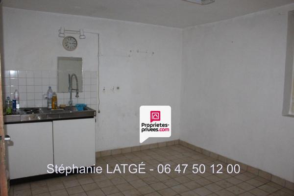 Maison 3 Chambres avec jardin à Madic (15)