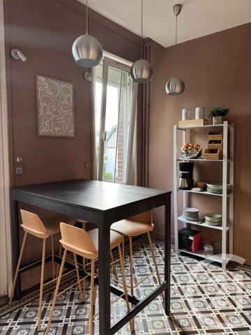 Maison à vendre  7 pièces - 136 m 2   MAROMME  - 76
