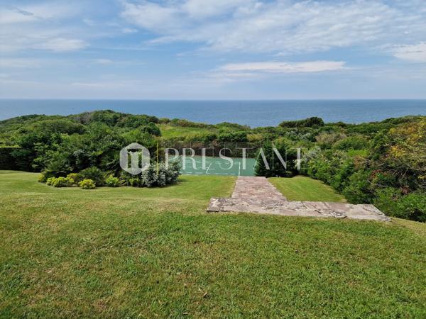 SAINT-JEAN-DE-LUZ – PROPRIÉTÉ D’EXCEPTION AVEC VUE OCÉAN, PISCINE & TENNIS – PLAGE À PIED, SAINT JEAN DE LUZ