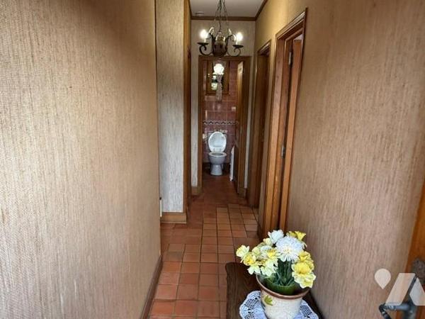 ENTRE ORBEC ET LISIEUX JOLIE MAISON NORMANDE BEL ETAGE A AMENAGER TERRAIN 2145m².