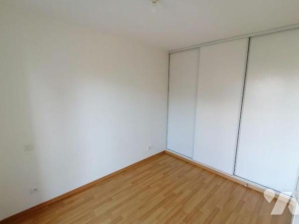 Nouveauté  Étude TRENTE CINQ NOTAIRES !
Idéalement situé à mi-chemin entre le centre historiqu...