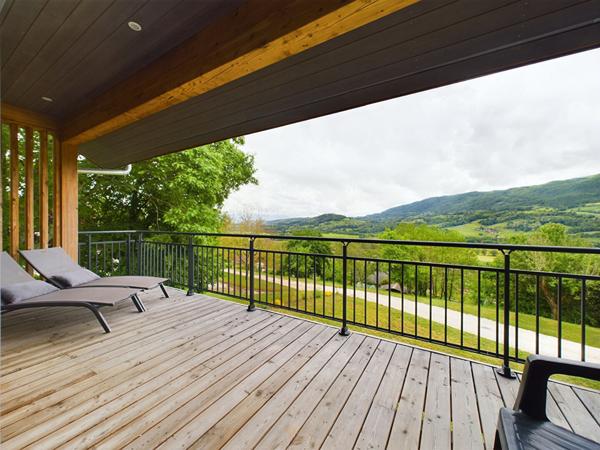 Maison Vallières Sur Fier 4 pièce(s) 115 m2