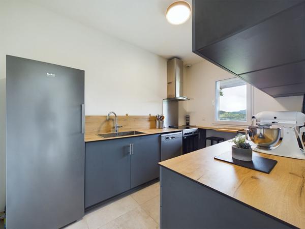 Maison Vallières Sur Fier 4 pièce(s) 115 m2