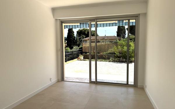 Appartement à vendre    3 pièces • 64,78 m2 Cagnes-sur-Mer