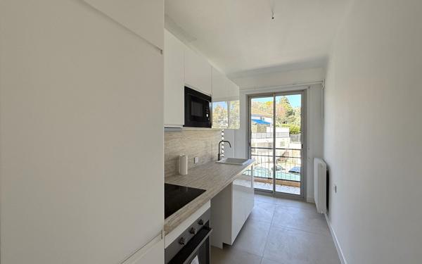 Appartement à vendre    3 pièces • 64,78 m2 Cagnes-sur-Mer