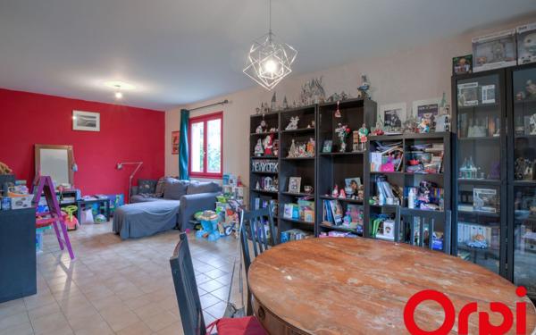 Maison à vendre    5 pièces •  Montluel