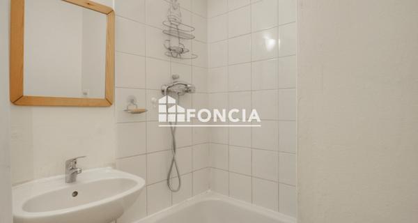 Location Studio 19.18 m² - Cergy 95800